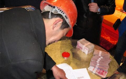 为什么工伤赔偿180万律师费90万事件后，农民工委托律师难