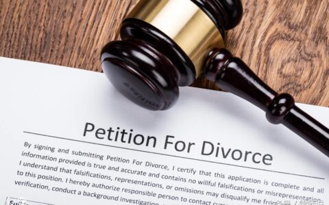 2024离婚法律法规及流程及婚外情离婚法律怎么处理