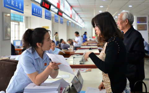 没钱打官司怎么办及解答打官司不请律师行不行