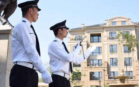 房东房客都别争，出租房物业费由谁承担明确了