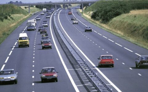 新手多久可以上高速公路及新交通法新手上高速规定