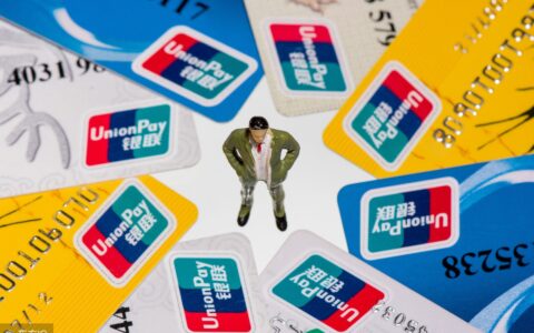 借呗逾期多久通知家人及借呗客服协商还款