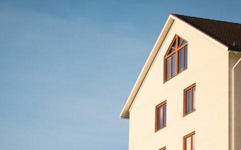 房产更名需要什么手续和费用及房产更名和过户的费用