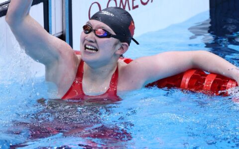 中国女子4×200自由泳夺金及最强中国女子自由泳