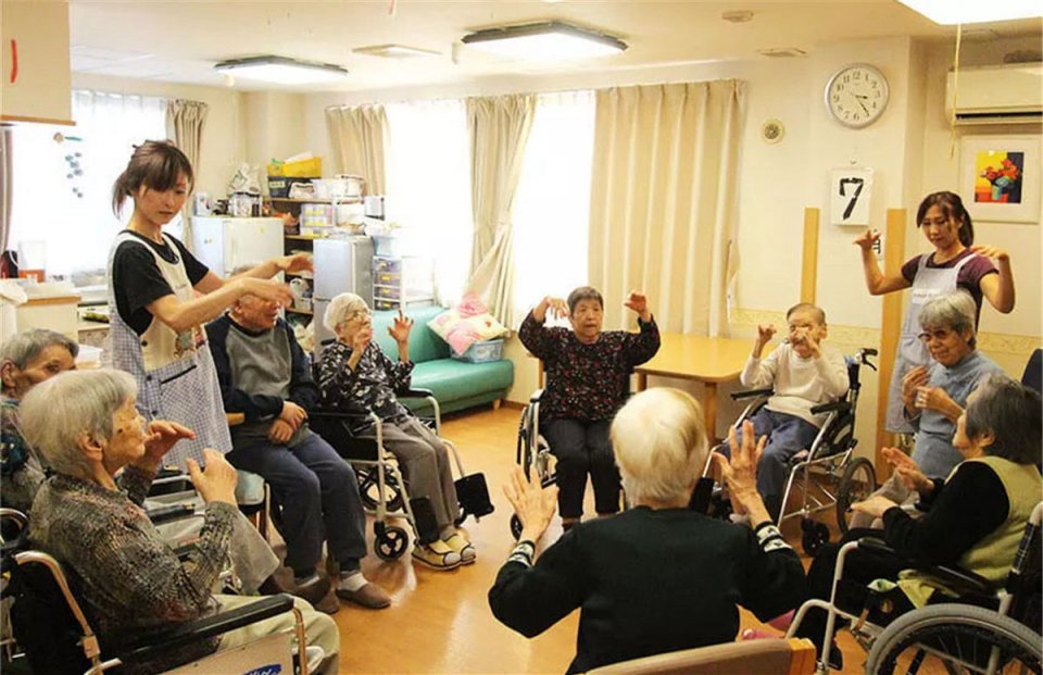 如果2025年实行延迟退休，哪些人会受到影响？
