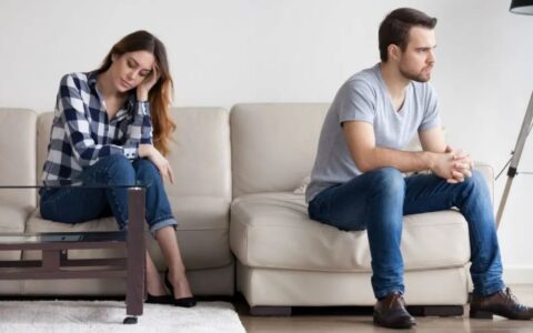 有结婚证分居多久算离婚及新婚姻法夫妻分居的法律规定