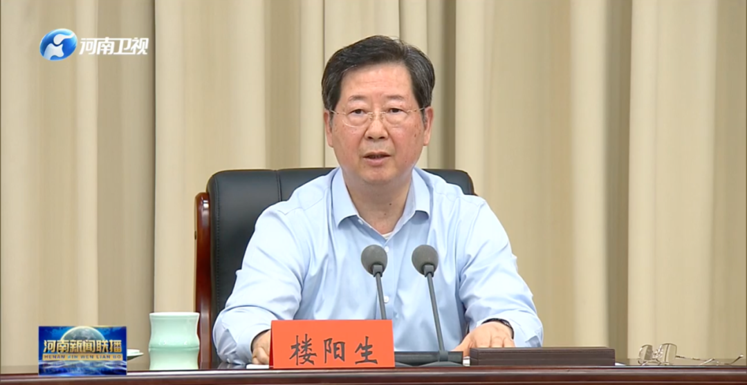付桂荣被免当天，“专家型”官员王万鹏履新郑州市卫健委党组书记