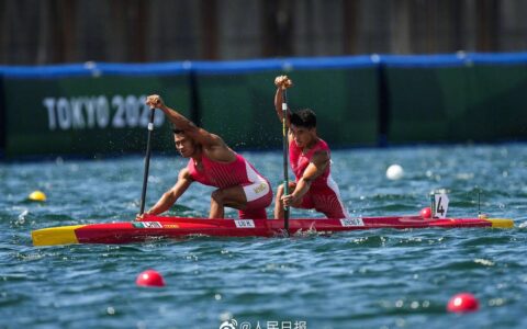 中国男子双人划艇1000米摘银及双人划艇1000米取得优异成绩