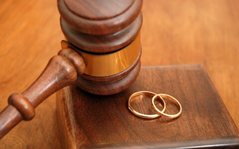 结婚法定年龄是多大及2024最新版婚姻法结婚年龄