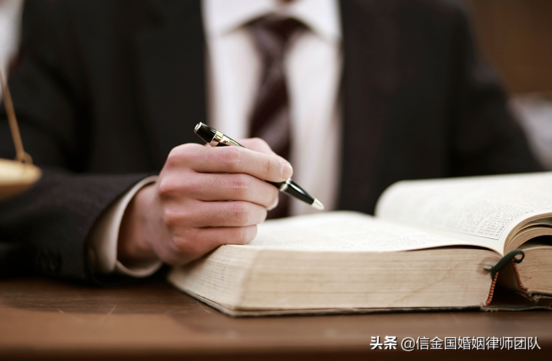 起诉离婚需要什么手续?打离婚官司要经过哪几步?