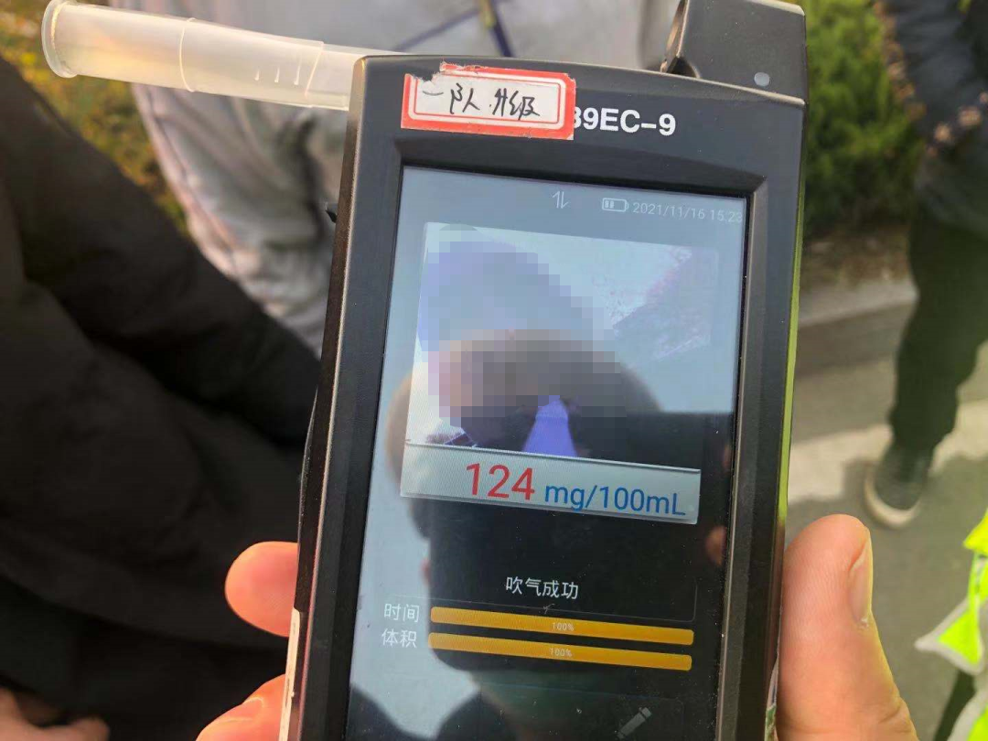 这几名醉驾司机被吊销驾照,五年内不得重考!