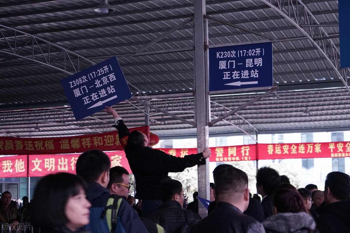 社保异地转移,如何办理呢?