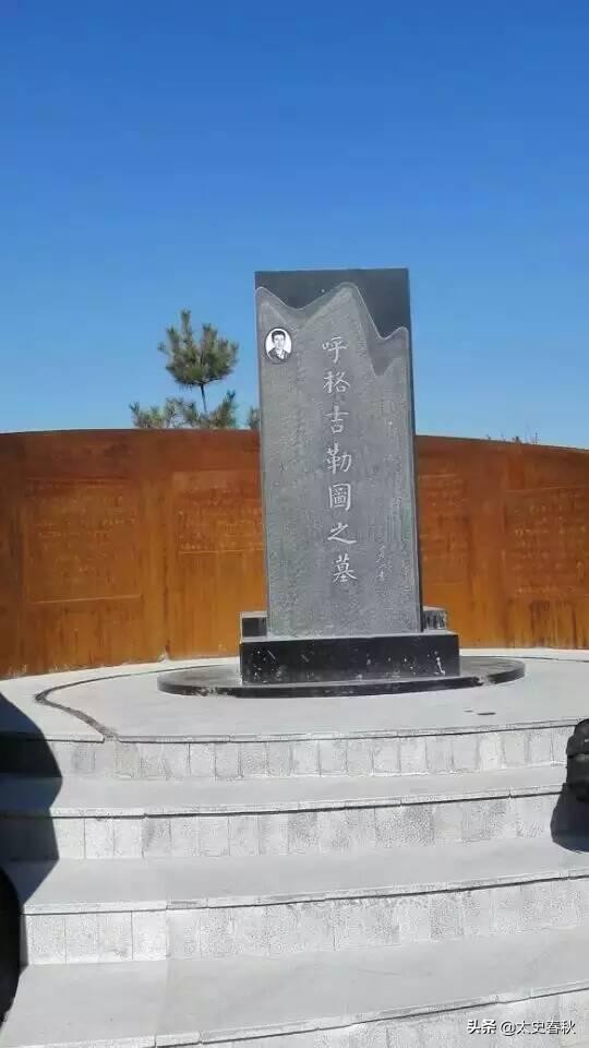 18岁儿子被误判死刑枪决，父母九年奔波讨公道，怎一个痛字了得？