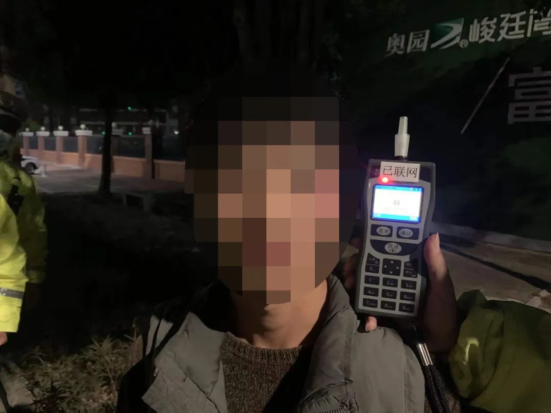 男子被查出酒驾，竟是因为吃了3个蛋黄派？