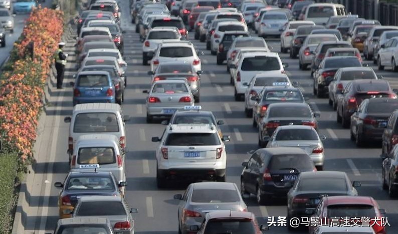 车辆在外地违章了怎么处理？外地违章可以在本地处理吗