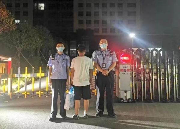 高速上醉驾，疯狂逆行50公里！江西一男子获刑3年