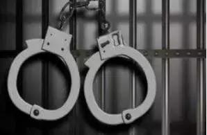 父亲坐牢会影响几代人