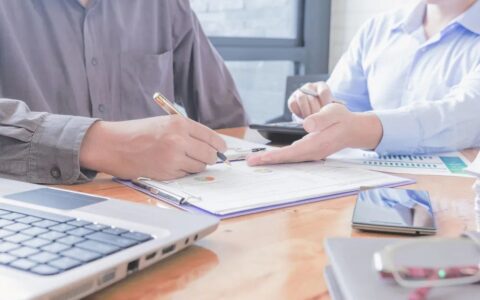 社保缴费基数计算公式怎么算及社保缴费计算公式