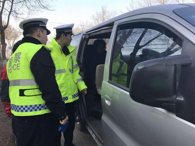 驾驶证需要年检，交警：符合这些条件，即可“免检”