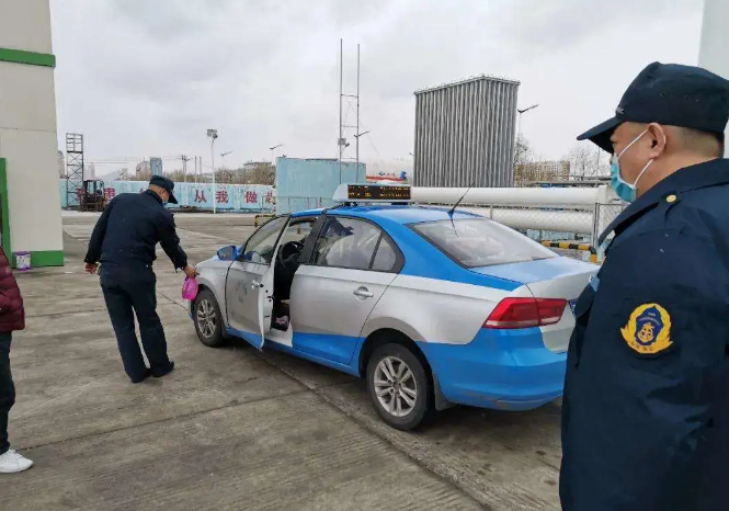 重磅！出租车公司取消了，全部成为个体户，牌照能卖50万元以上