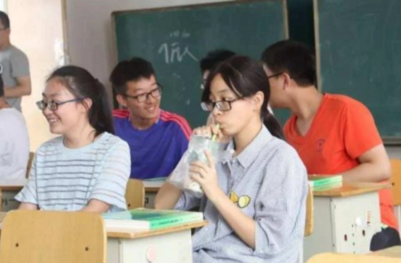 鼓励三胎的政策出炉，“三育一体化”将全面实行，国家将帮你养娃