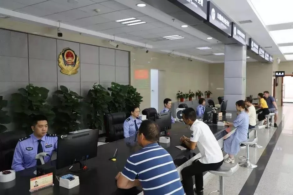 便民服务丨身份证可异地受理，这份办事办证指南及流程请收好！