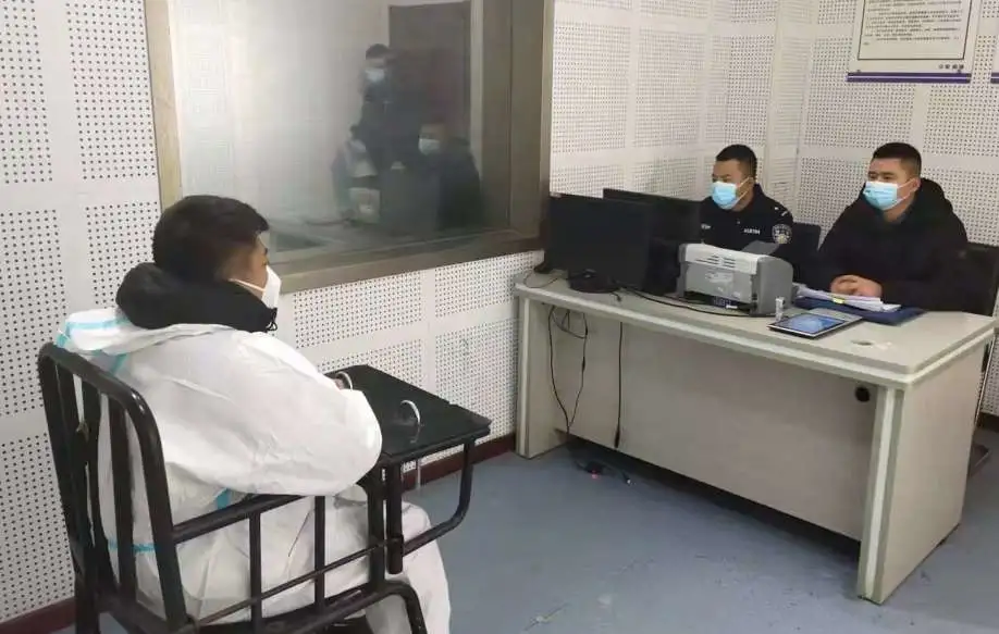 出了事故才发现，车险保单是假的，投保费用被保险经纪私吞！