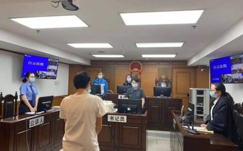 女子楼梯间产子后遗弃，法院判决：犯遗弃罪获刑一年