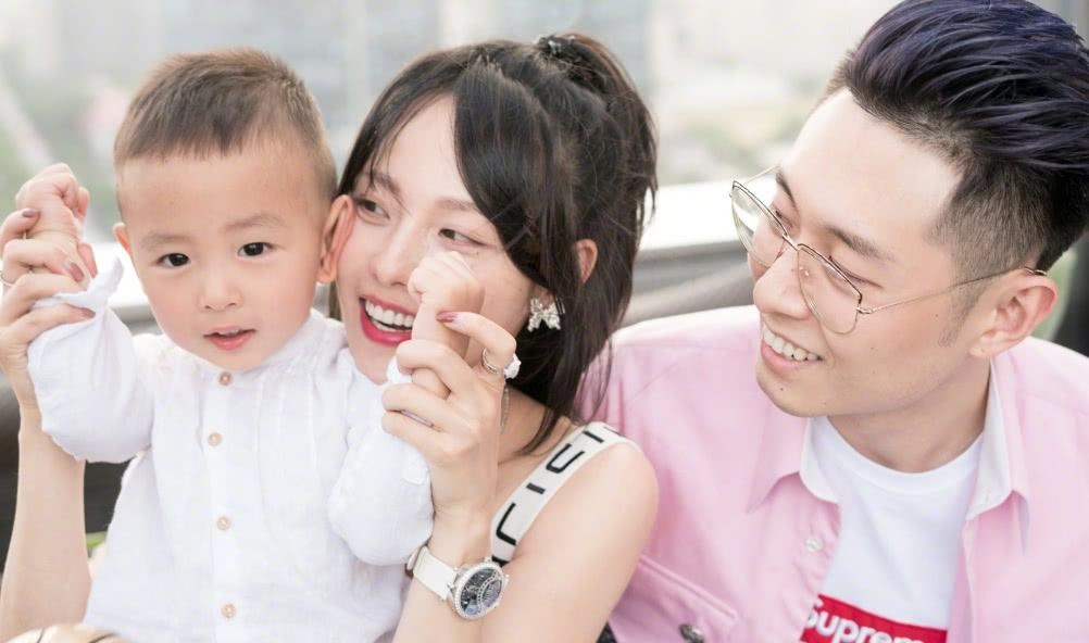 夫妻离婚后还在同居是非法吗？