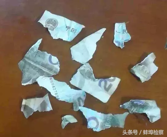 一女子怒撕20元纸币，结果被罚1000元。