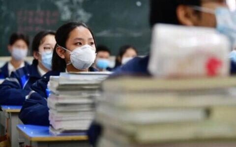 教师体罚学生被处治安拘留，法院：撤销行政处罚