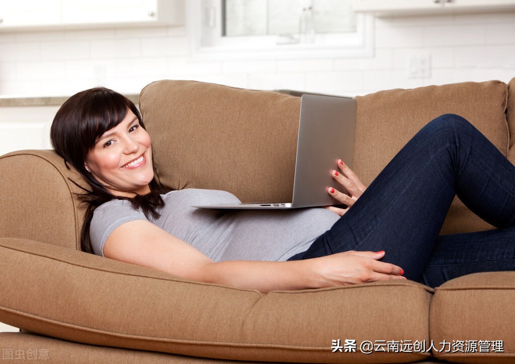 职工报了生育险，单位还需发工资吗？怎么领取生育津贴？
