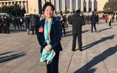 全国人大代表孙伟建议：产假从98天延长到至少18周，男性护理假至少3个月