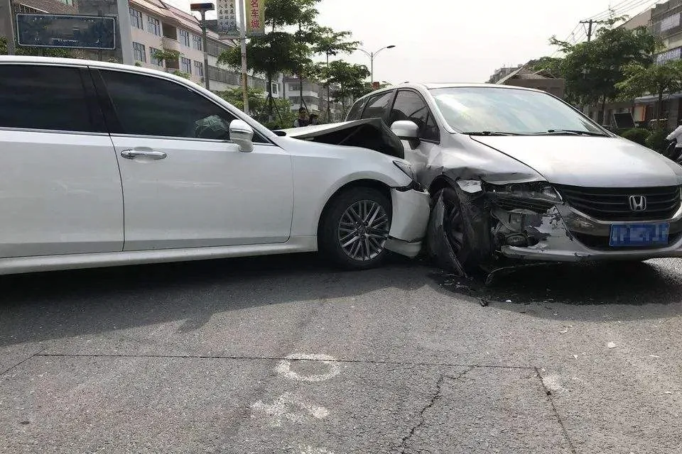 微普法丨那些被愤怒摧毁的财物，都化成了罪