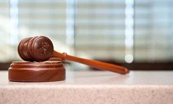 原告撤诉后,还能再起诉吗?哪些情况下法院可以按照撤诉处理?