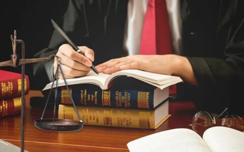 劳动仲裁流程及劳动仲裁律师费收费标准