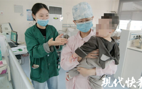 男子婚外生女并遗弃，因犯遗弃罪、重婚罪被判刑