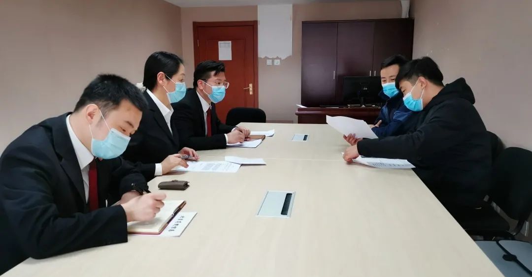 被限高失信人员居然能买到高铁票?严惩