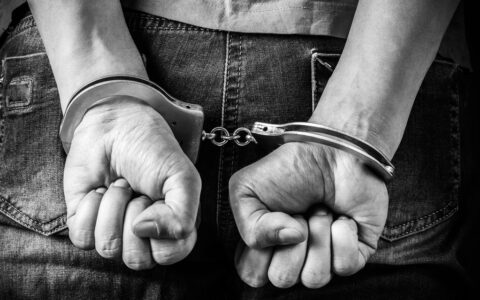 重大责任事故罪四个构成要件及故意伤害罪的认定标准