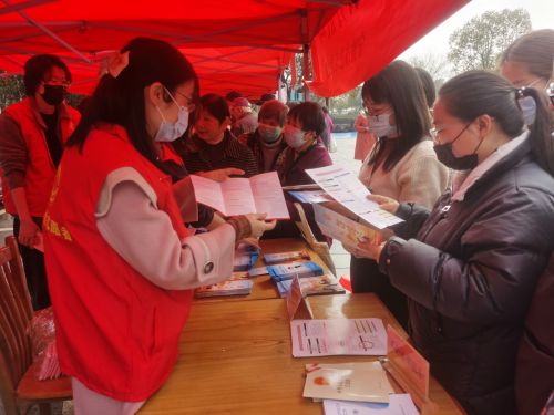 宁波市总工会开启女职工维权月活动