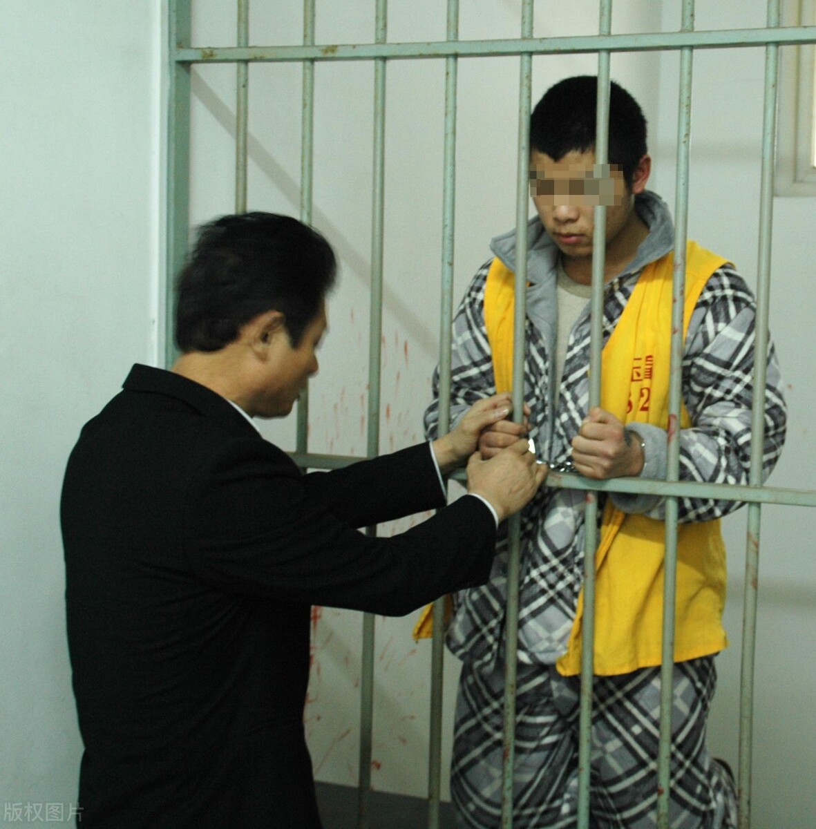 取保候审后检察院不起诉的概率大不大？判处缓刑的概率大不大？