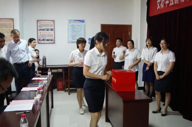 工会经费的使用和申请流程都是怎样的？