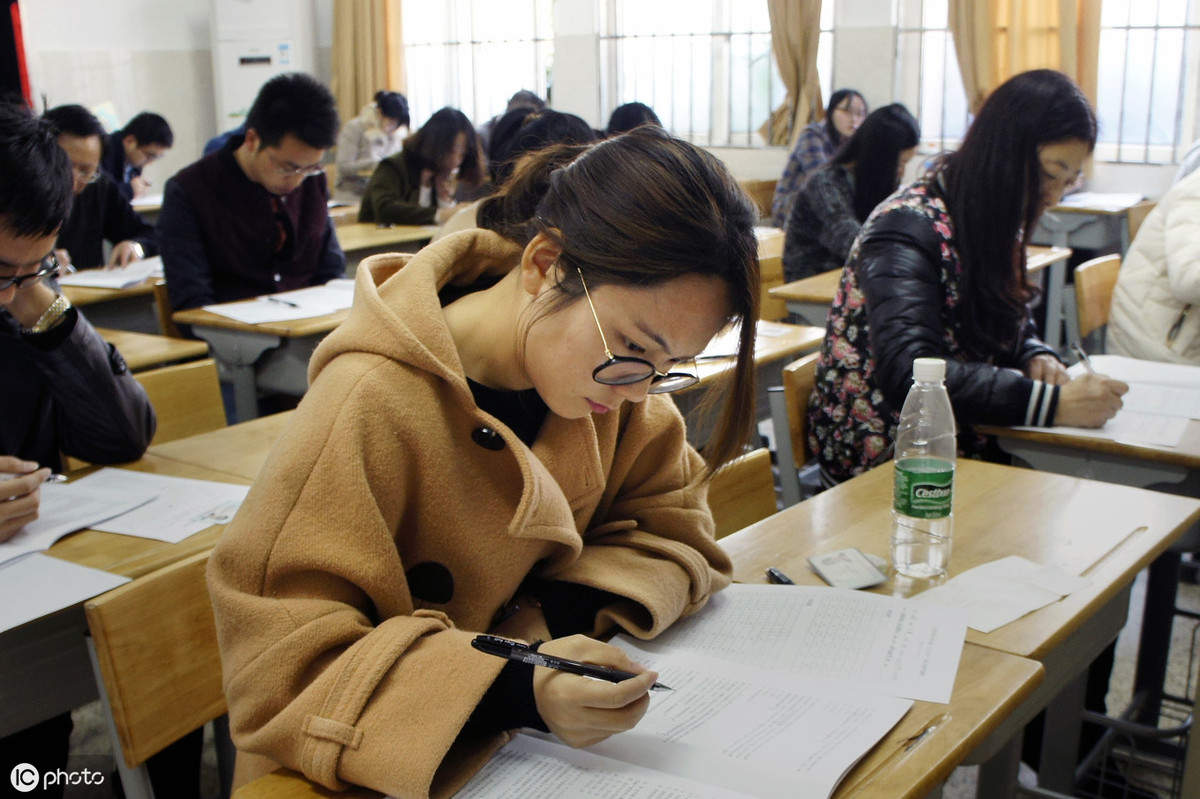 政府信息公开保密审查制度有哪些内容?