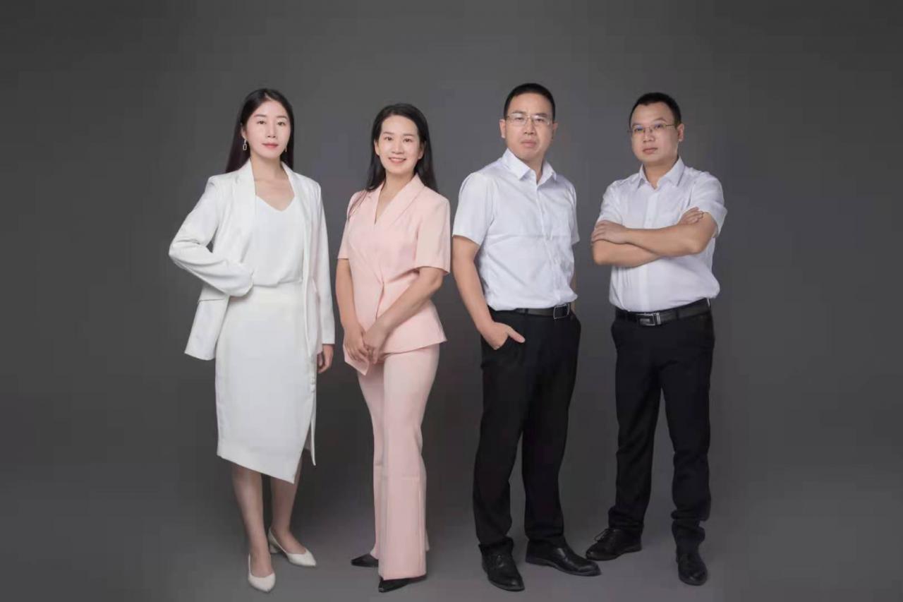 亲友涉嫌犯罪后，是否委托聘请到靠谱的辩护律师，看家属的价值观