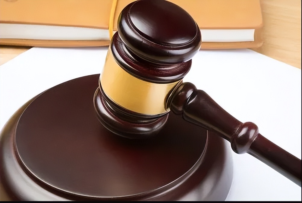 什么是职务侵占罪？什么条件构成职务侵占？