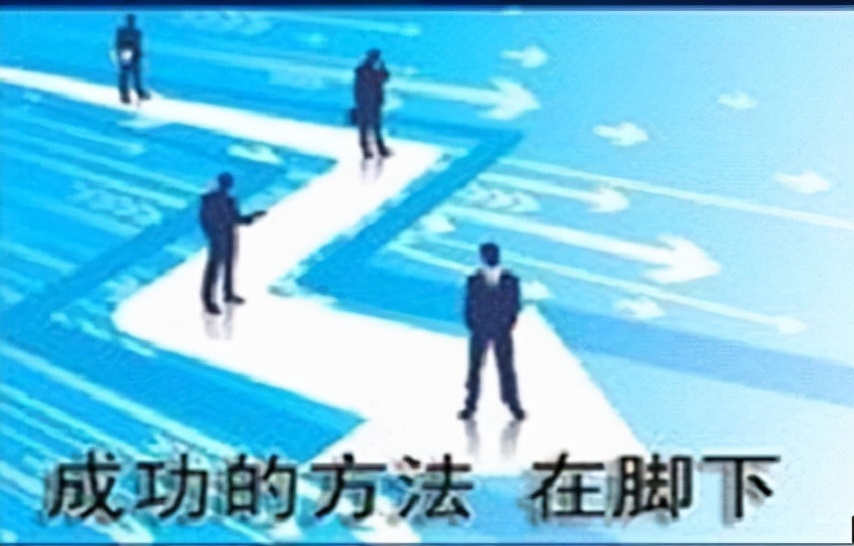 家庭贫困的根本原因是什么？怎样才能从根本上摆脱贫困阶层？