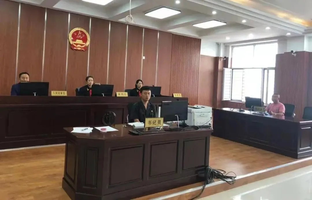 黑龙江齐齐哈尔：拿水果刀辱骂、恐吓医生 “医闹”领刑罚