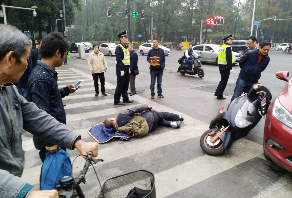 交通事故中，书写复核申请书，应该注意哪些方面？