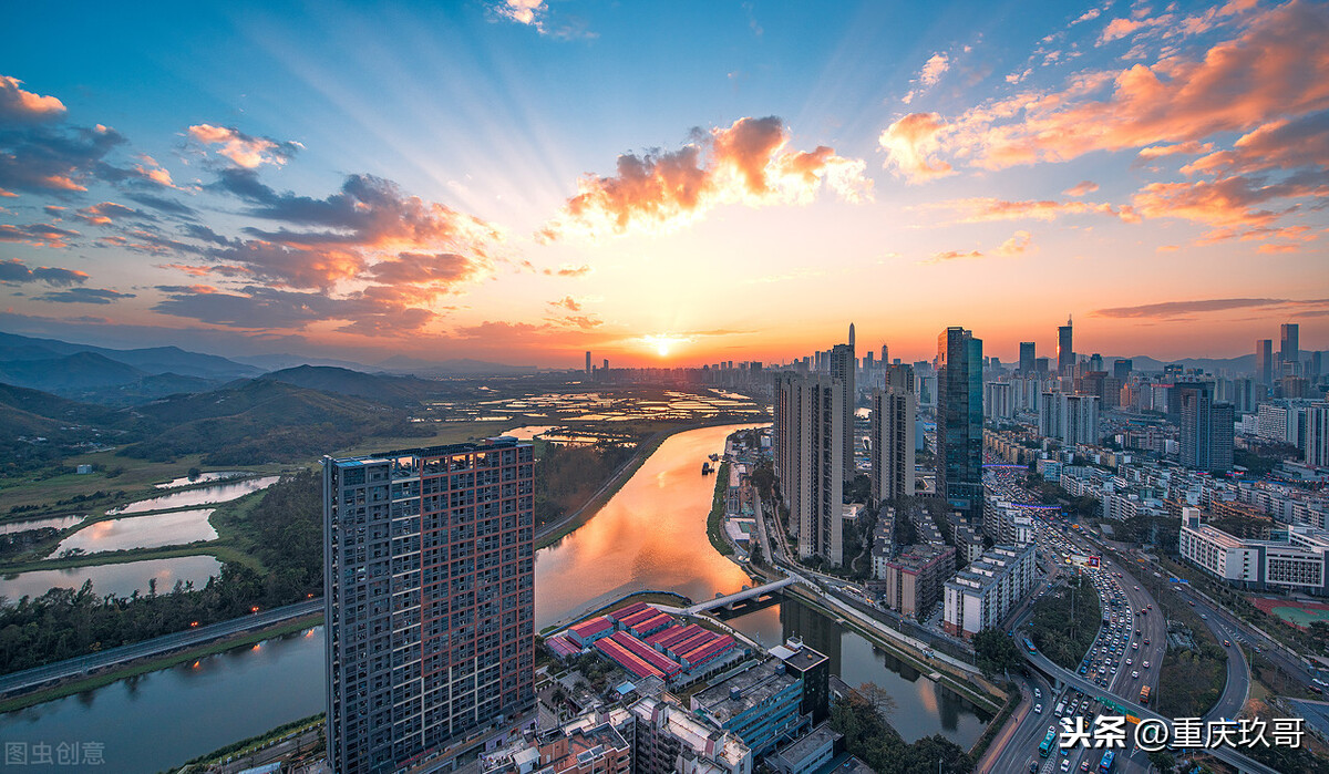 签订二手房买卖合同包括哪些方面的内容？要注意哪些问题？