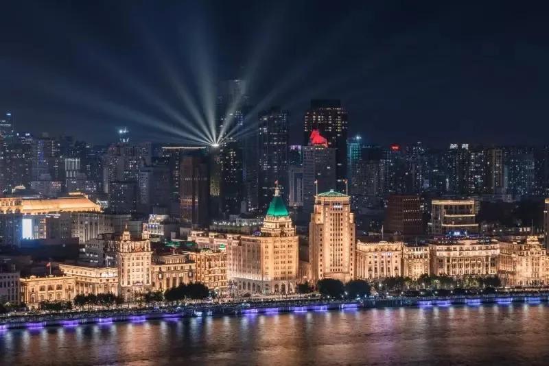 因为发了2,590元上海最低工资，员工慌了